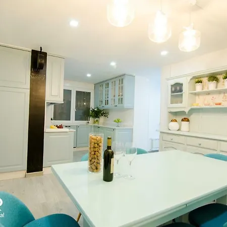 Elegant And Large Apartament Ctr Apartment Santiago de Compostela